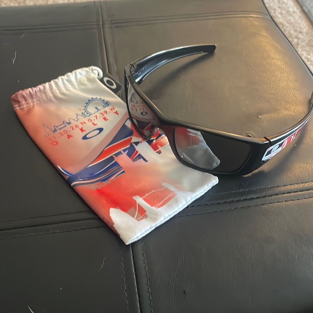 Oakley sunglasses